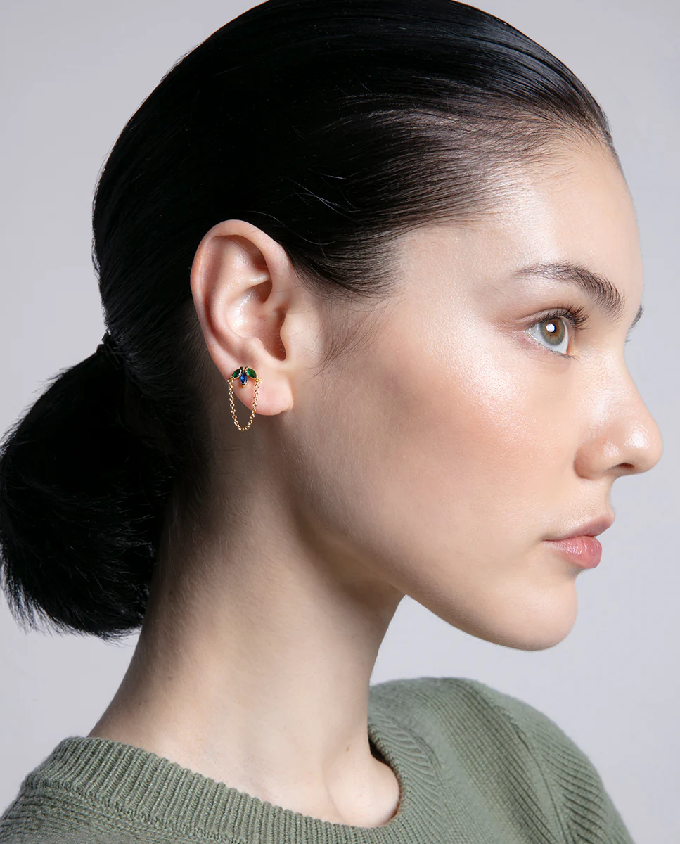Pendientes de plata de ley con baño de oro con flor de circonitas verde y azul con cadena colgante - Image 3