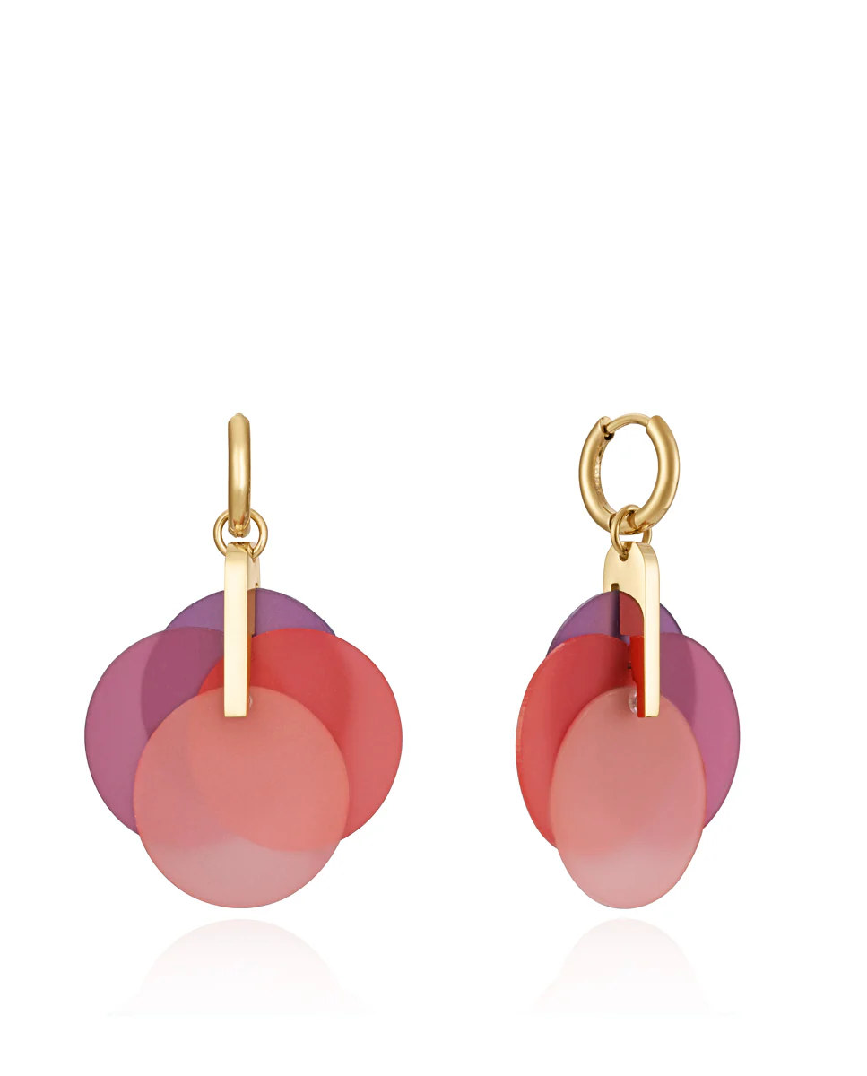 Pendientes Kiss de acero Ip Dorado y resina
