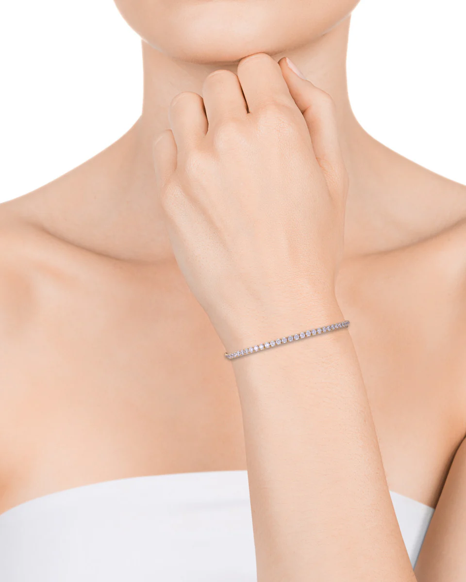Pulsera Elegant de plata ley con baño de oro estilo tenis con circonitas blancas - Image 2