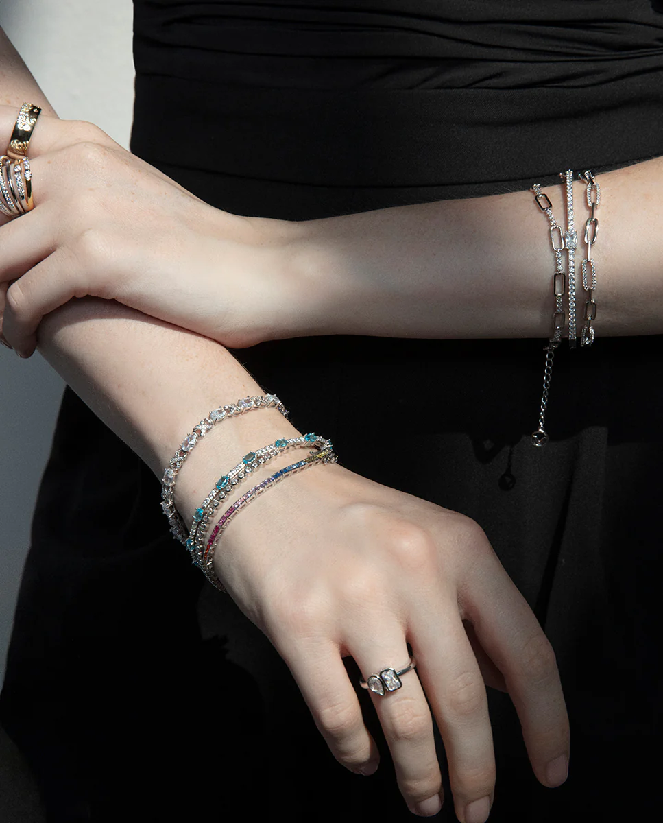 Pulsera plata de primera ley con baño de rodio rigida - Image 5