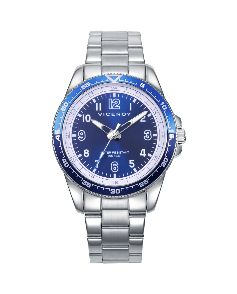 Reloj caja y brazalete de acero, movimiento cuarzo. Pulsera de acero con cruz   y piel azul  de regalo.